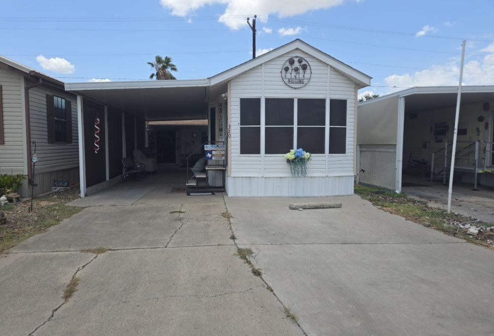 320 Pleasant Valley
