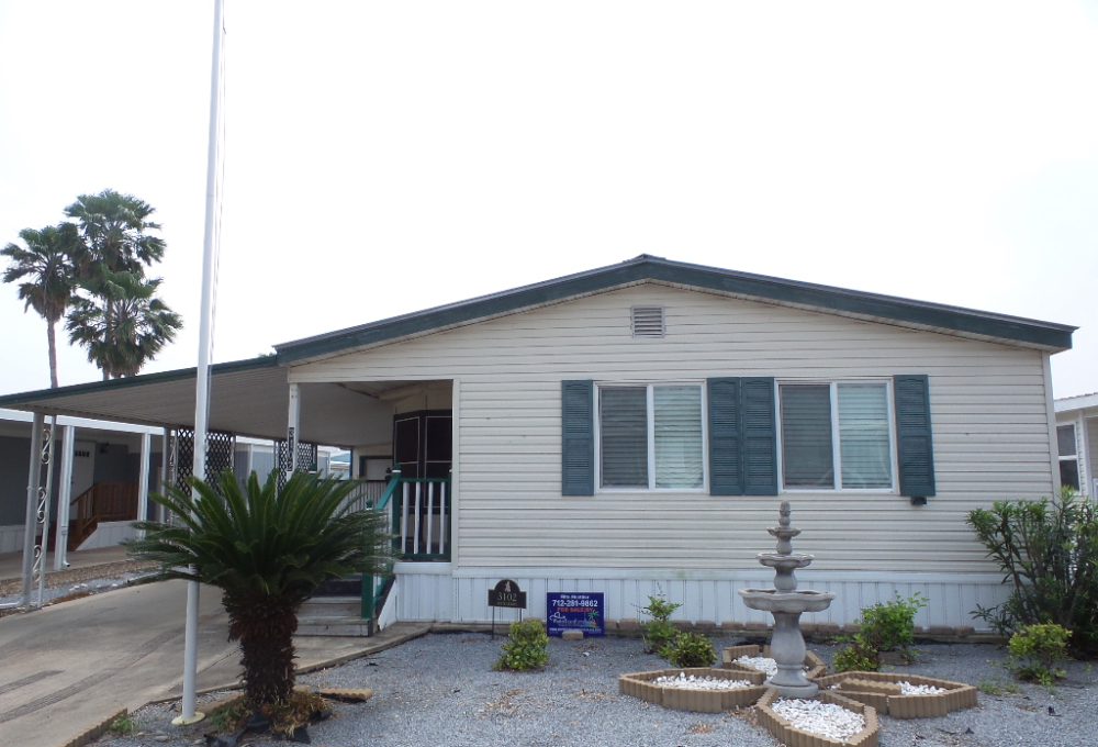 3102 Siesta Village