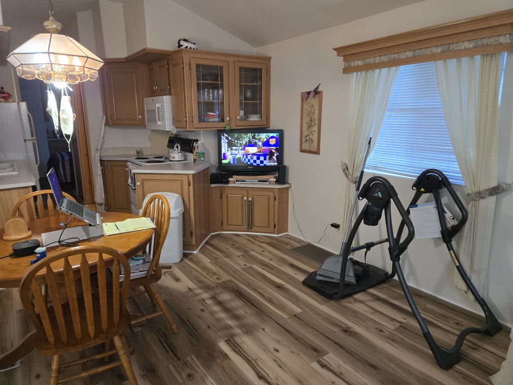 SB 223 Fun N Sun Pics (5) SB 223 Fun N Sun Pics (5)