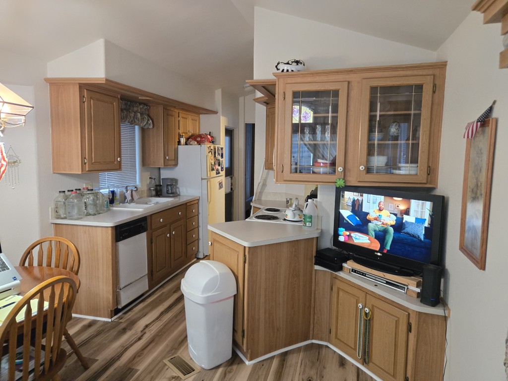 SB 223 Fun N Sun Pics (7) SB 223 Fun N Sun Pics (7)