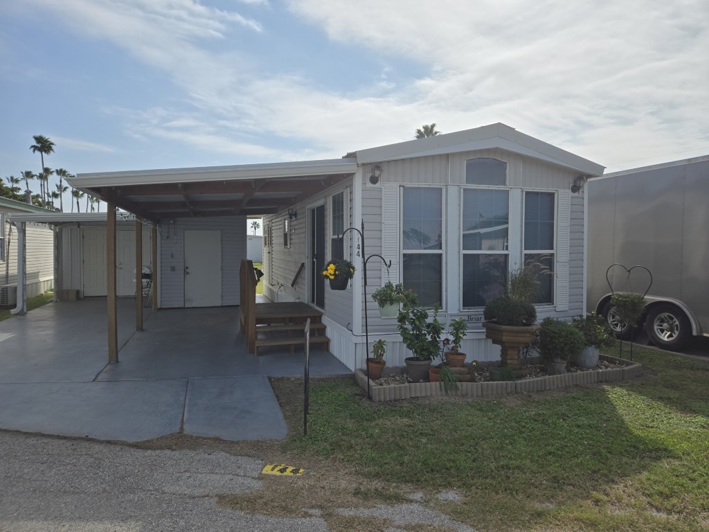 Pics of M-144 Fun-n-Sun (2)