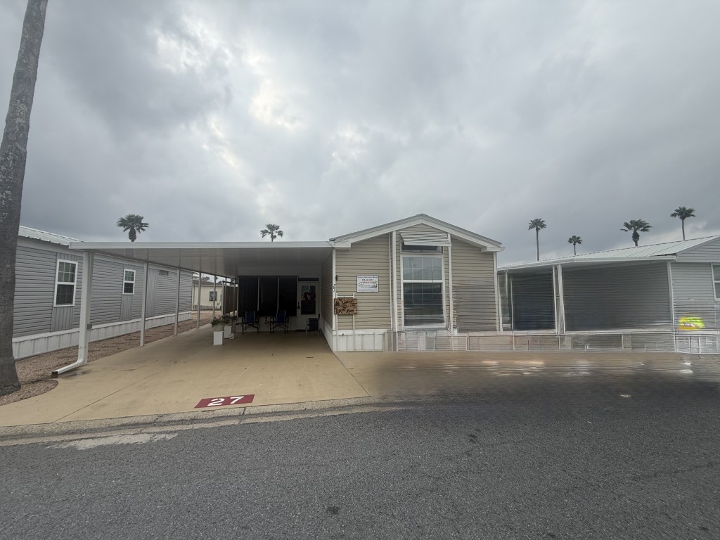 27 Southern Comfort (1)