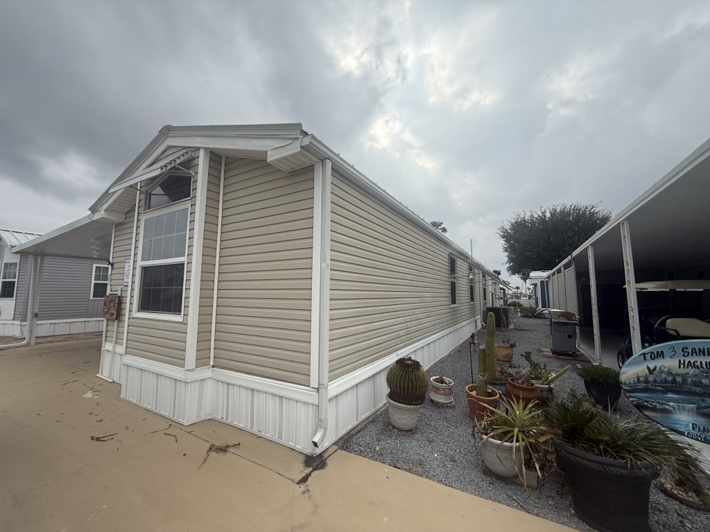 27 Southern Comfort (3)