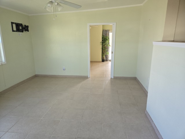 M-156 Fun N Sun Pics (3)