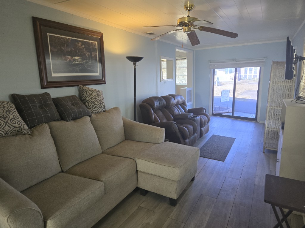 Q-170 Fun N Sun Pics (7)