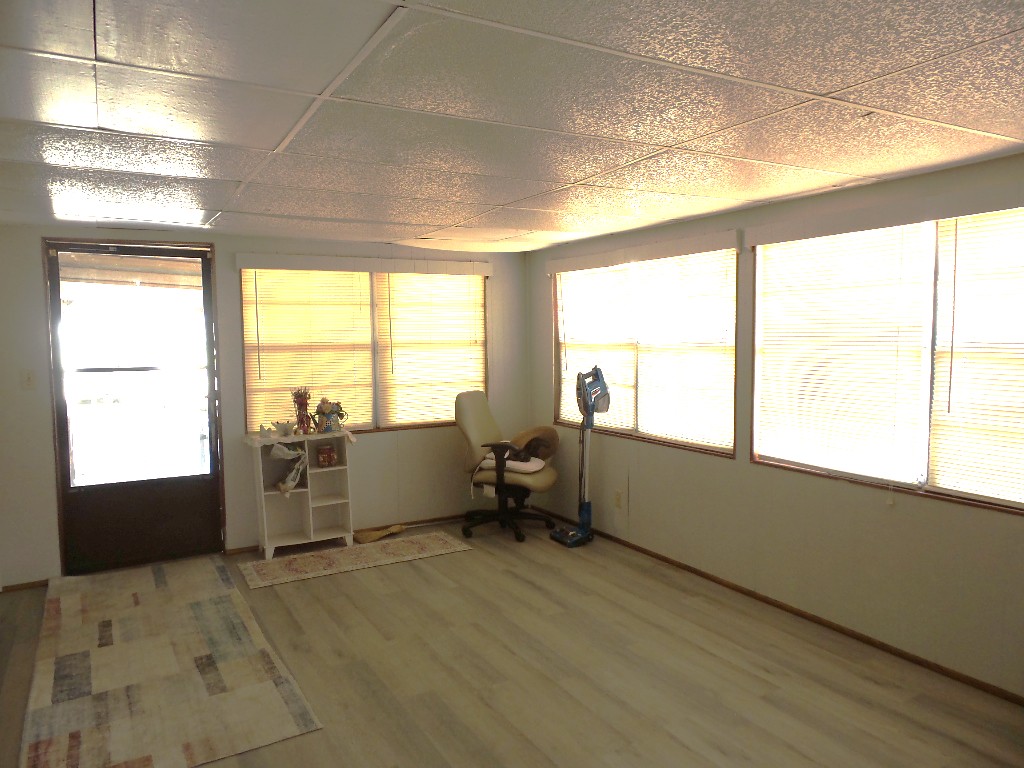 CDS 463 after move pics (5)