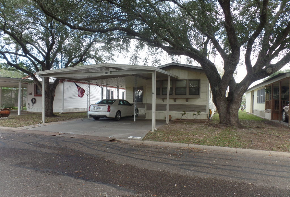 183 Mariposa Llano Grande